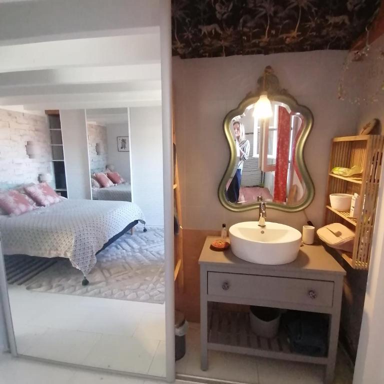 Le super duplex des halles - Three-Bedroom Apartment - 31