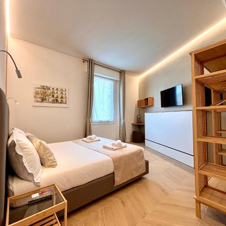 Reno Suite Bologna - Double or Twin Room with Private Bathroom - 1