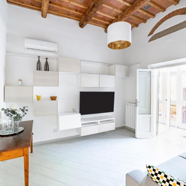 Hostly-Garden House San Lorenzo-Few steps to Tower - Appartamento con 1 Camera da Letto - 8
