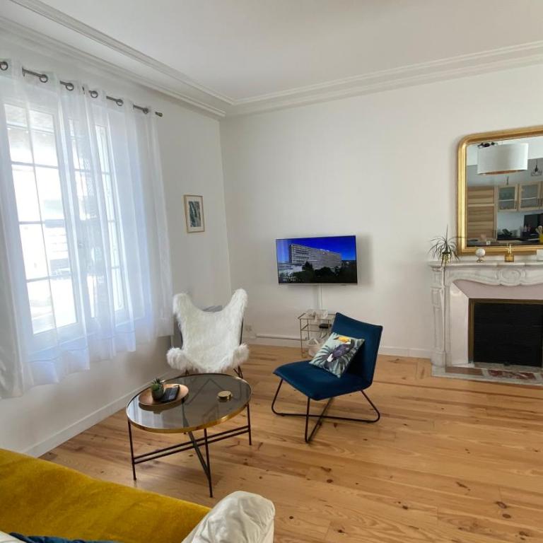 La Léonardine à deux pas du château royal - Apartamento de 2 dormitorios - 2