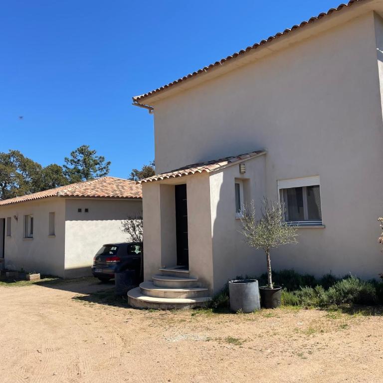 Maison lumineuse à Porto-Vecchio - Haus mit 2 Schlafzimmern - 2