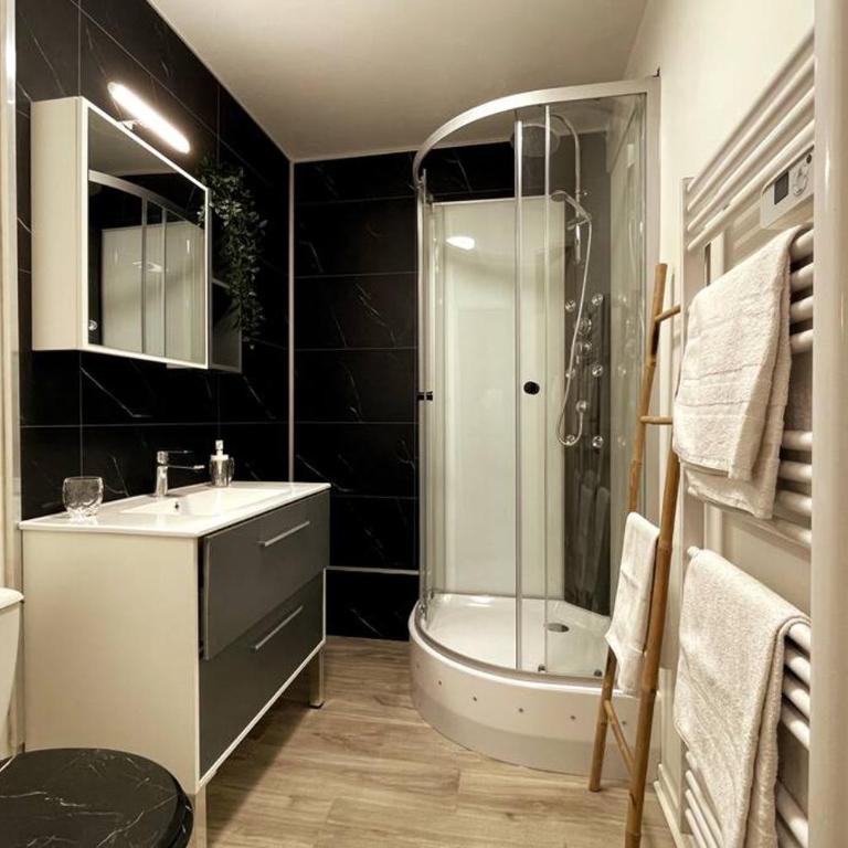 Rouen Seine - Magnifique appart - Parking gratuit - Appartement 1 Chambre - 2