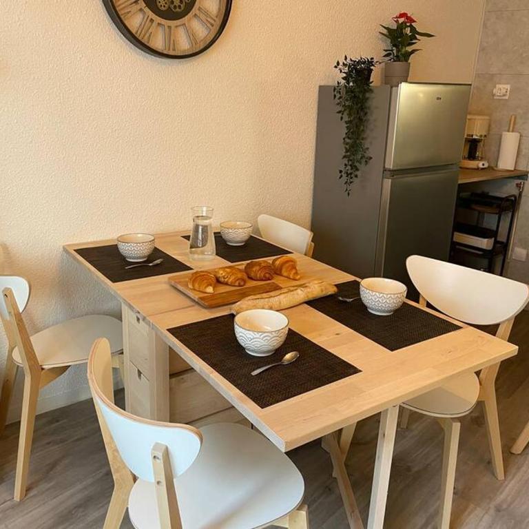 Rouen Seine - Magnifique appart - Parking gratuit - Appartement 1 Chambre - 18