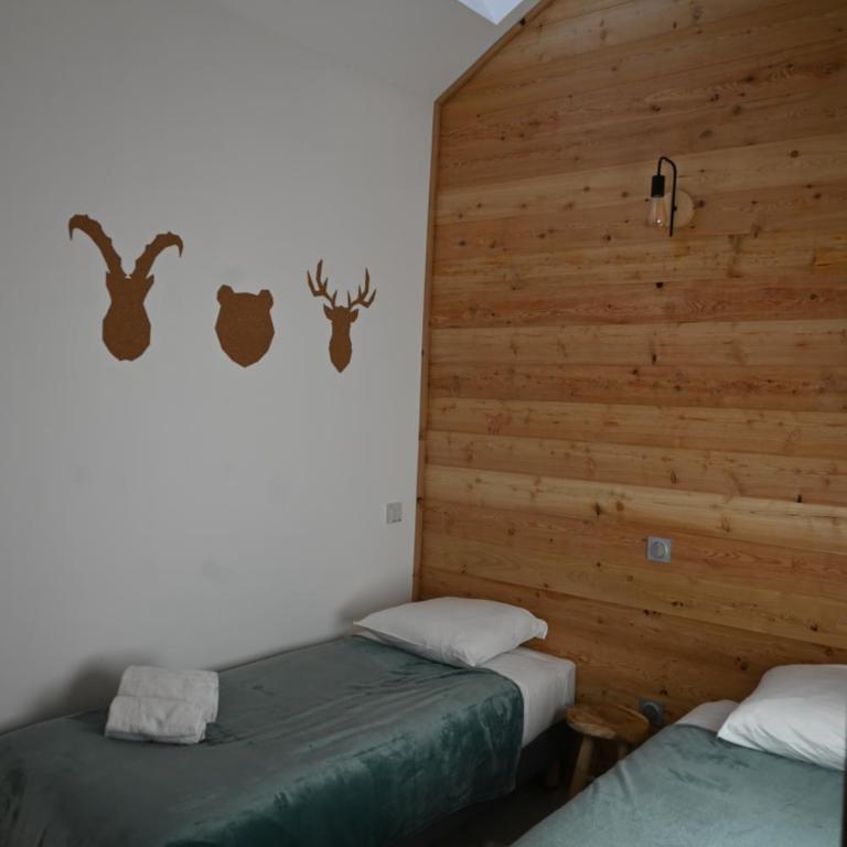 Chalet Les Blancs Sommets - Two-Bedroom Apartment - 9
