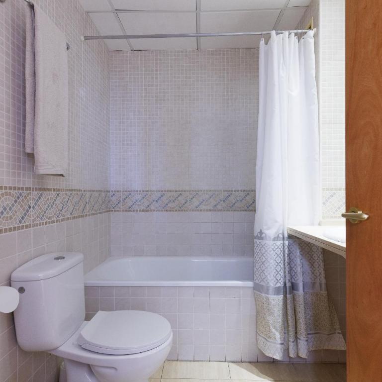 UHC TRAMUNTANA FAMILY COMPLEX - Apartamento de 3 dormitorios - 19