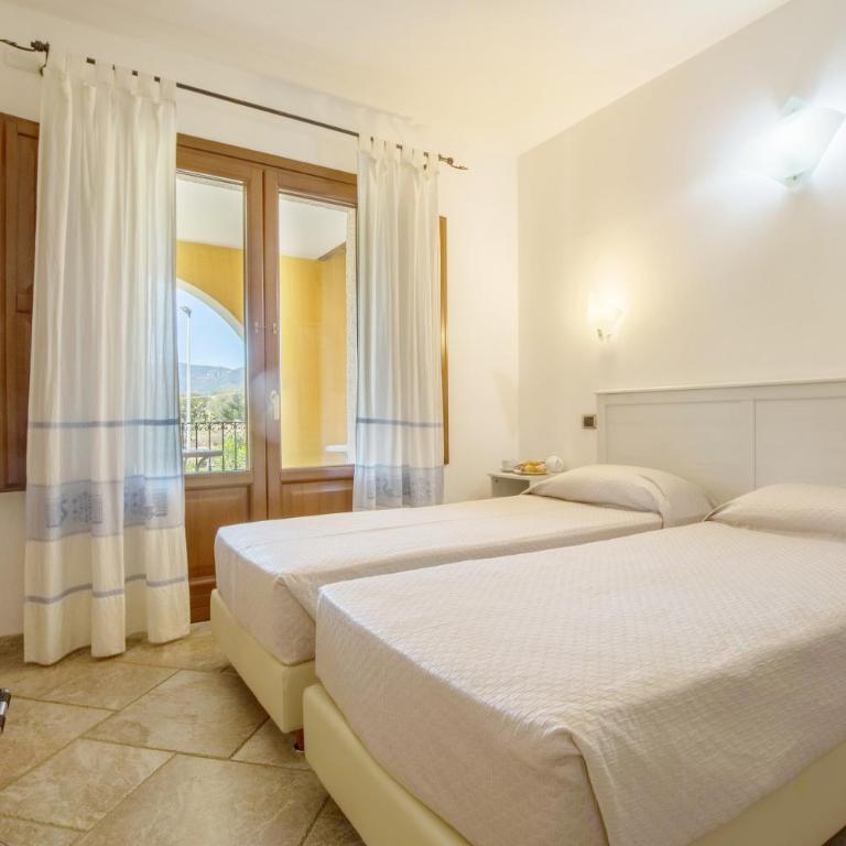 Hotel Sa Suergia - Economy room with disabled access - 1