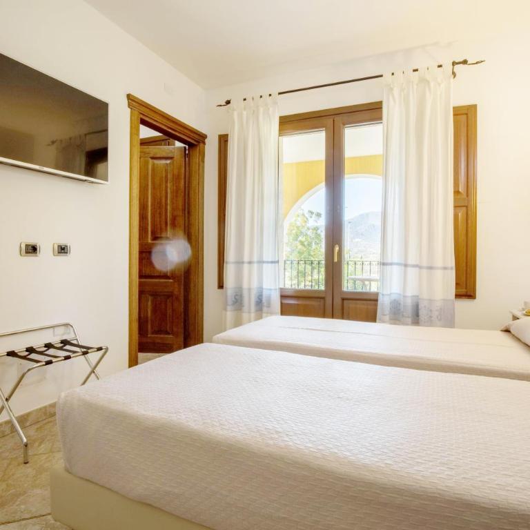 Hotel Sa Suergia - Camera Matrimoniale/Doppia con Letti Singoli - Accesso Disabili - 4
