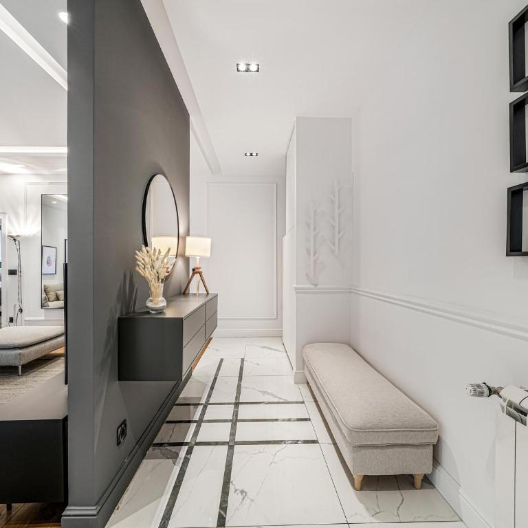 Enjoy B-52 Crown - Deluks Apartman sa 2 Spavaće Sobe i Balkonom - 2