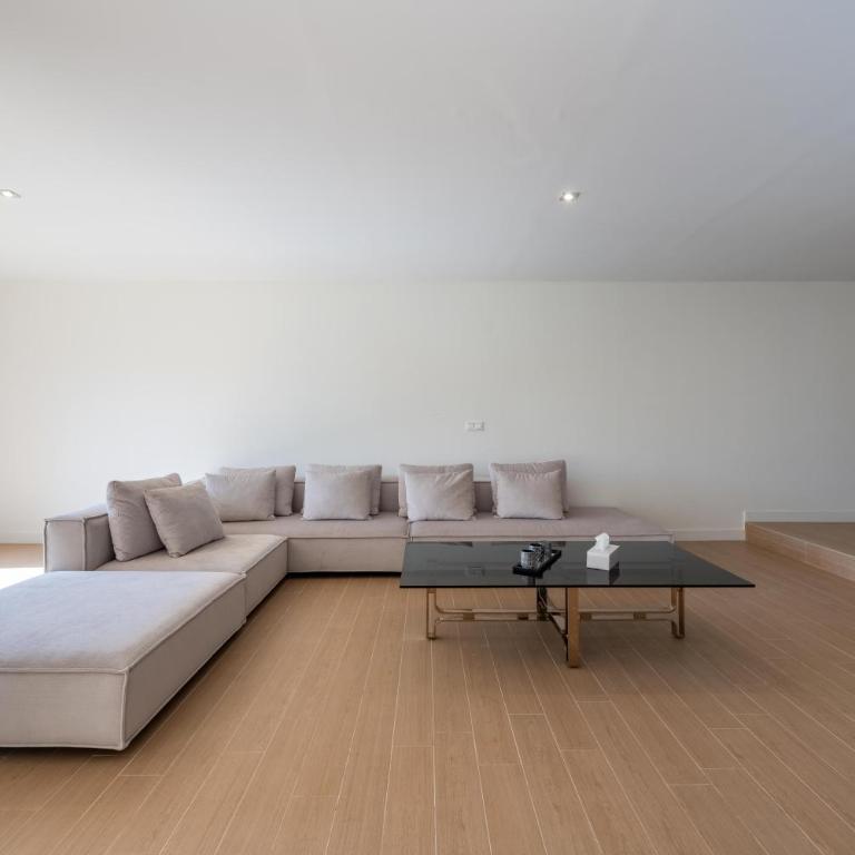 Tranquil Oasis Luxury Villa - Three-Bedroom Villa - 31