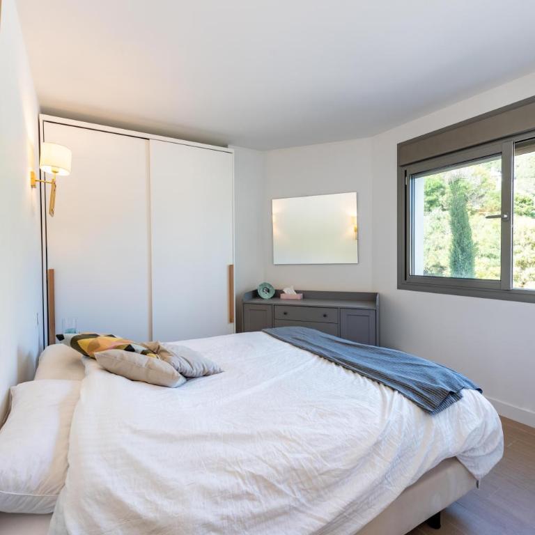 Tranquil Oasis Luxury Villa - Three-Bedroom Villa - 7