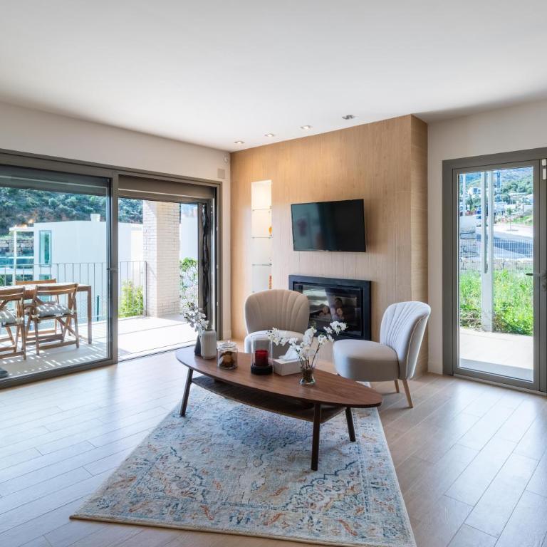 Tranquil Oasis Luxury Villa - Three-Bedroom Villa - 26
