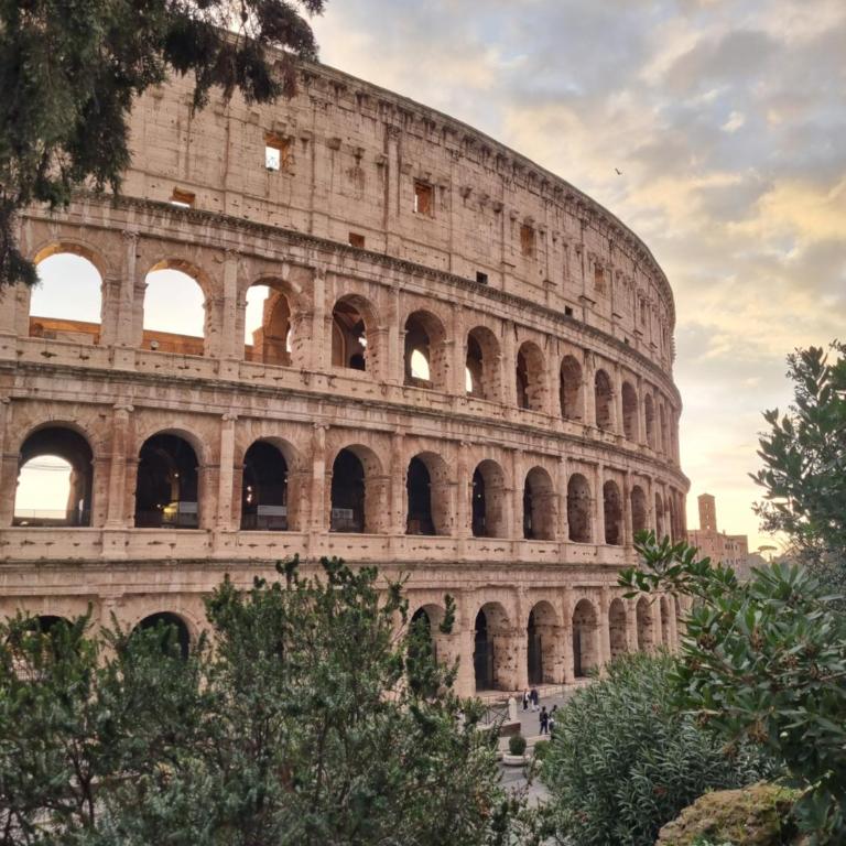 Colosseum Historic Apartment - 17th Century Building - Appartamento con 1 Camera da Letto - 58