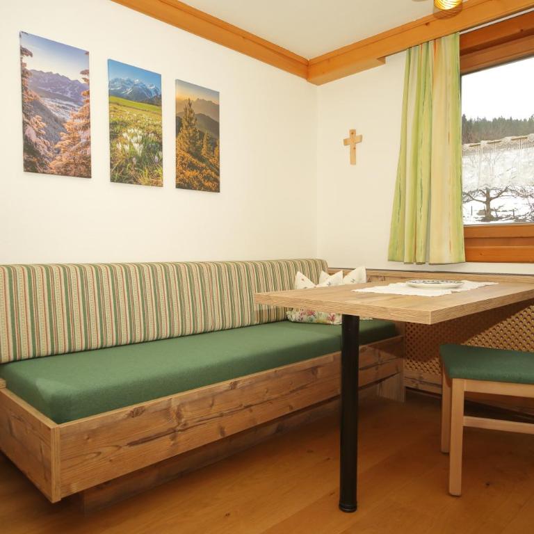 Linarhof Apartment Urlaub am Bio Bauernhof - Apartment mit 1 Schlafzimmer - 3