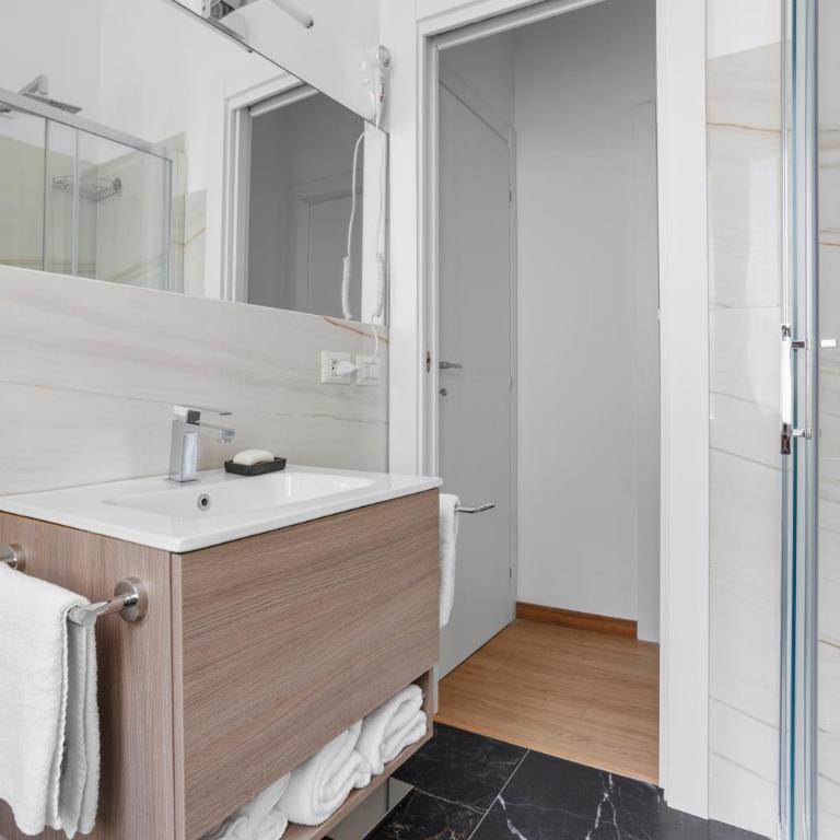Sunny House Gianicolo - Appartamento con 3 Camere da Letto - 54
