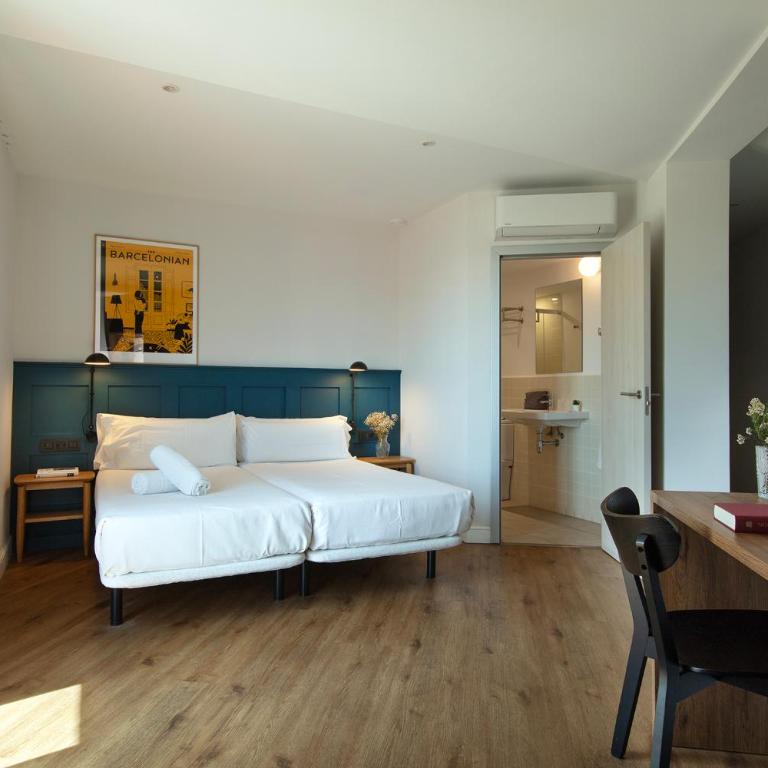 Som Nit Port Vell - Superior Twin Room with Port View - 28