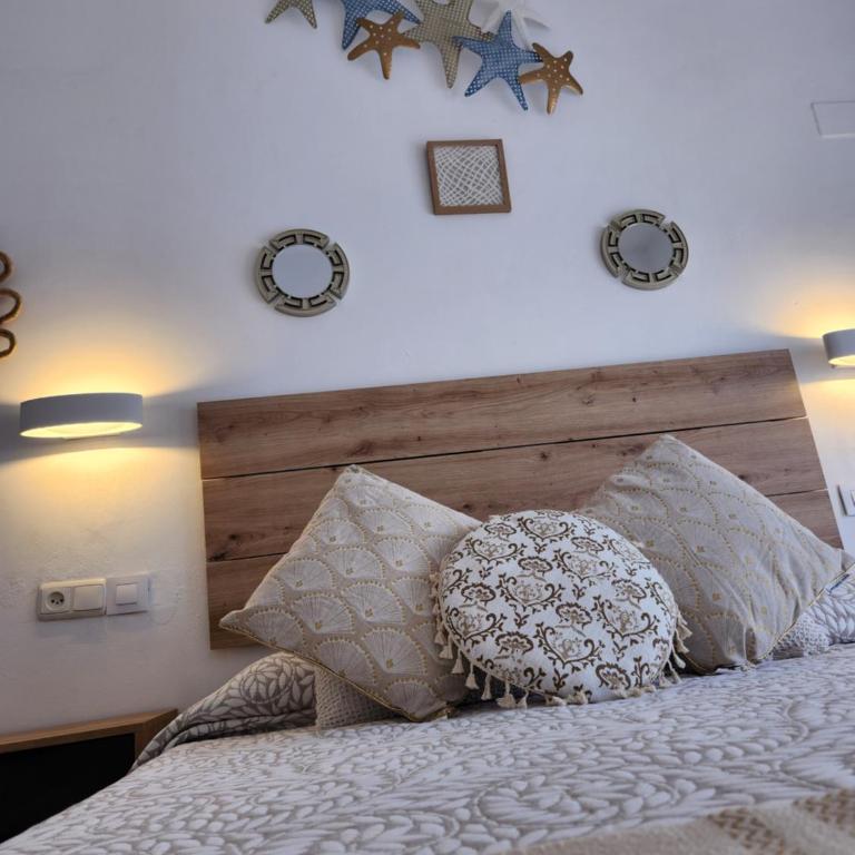 Triplex Adosado de cuatro dormitorios de esencia marítima a 2 minutos de la playa! - Casa de 4 dormitorios - 90