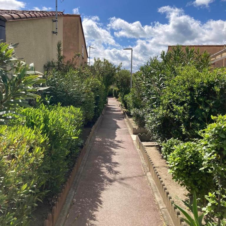 maison climatisée à 500m de la plage dans résidence - Haus mit 1 Schlafzimmer - 30