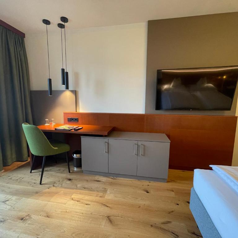 Seehotel Ressmann - Deluxe Doppelzimmer mit Balkon - 2