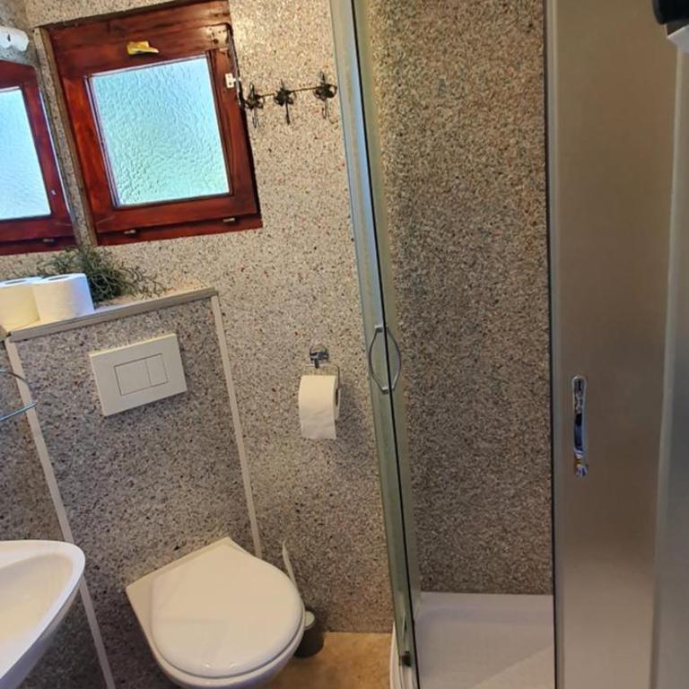 Zlatiborska Brvnara Rebic Mountain House - One-Bedroom Chalet - 31