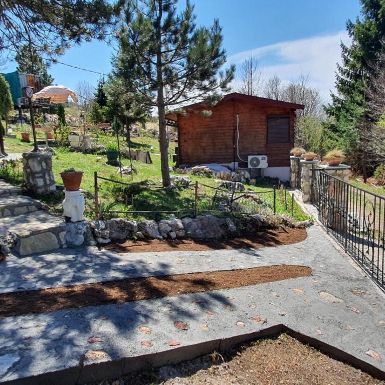 Zlatiborska Brvnara Rebic Mountain House - One-Bedroom Chalet - 32