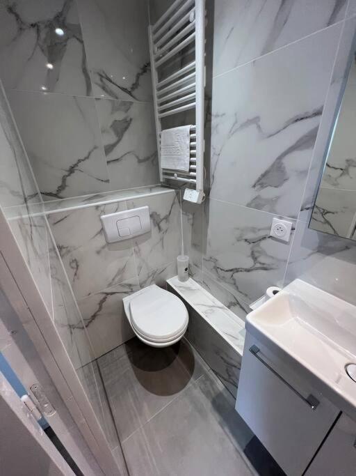Esprit France, joli studio au coeur de Mulhouse - Appartement 1 Chambre - 8