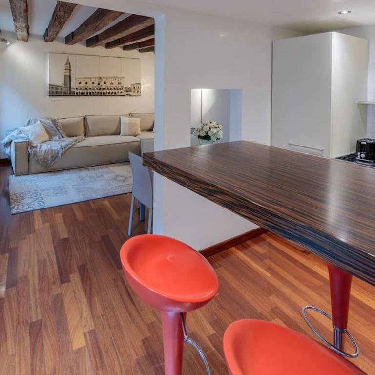 2 min da Piazza san Marco L-Home Venice - Appartamento con 2 Camere da Letto - 13