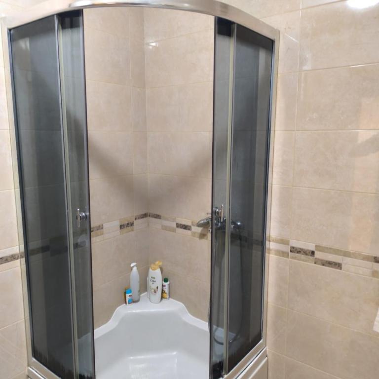 Luc 75 kvadrata stan sa dve spavce sobe - Apartman sa 1 Spavaćom Sobom - 4