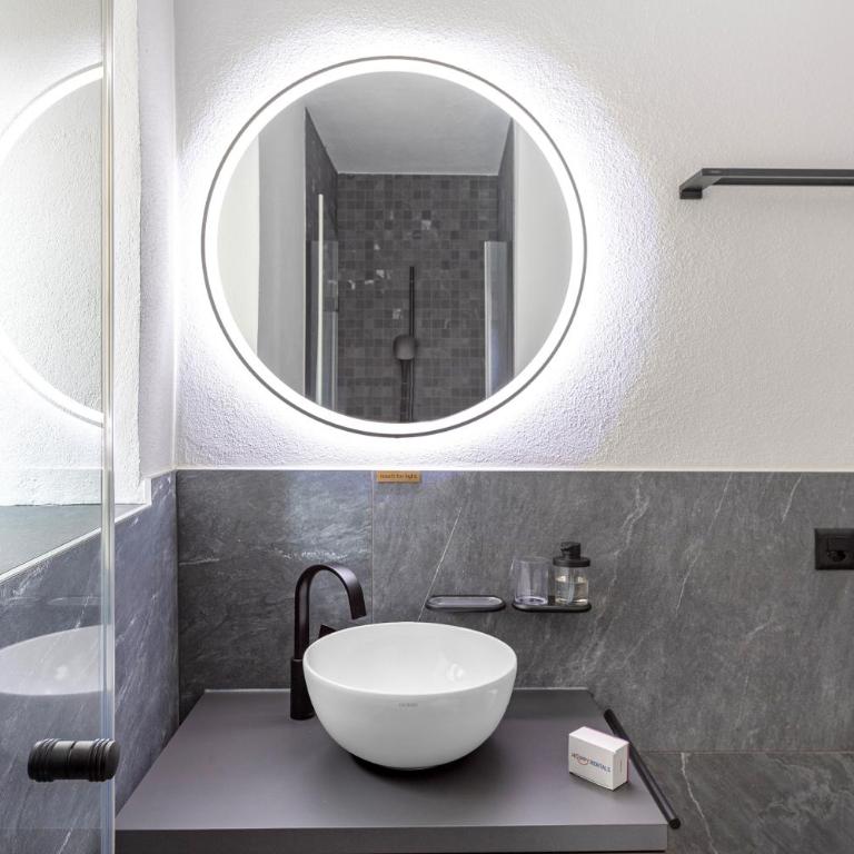 Casa Oliva - Boutique Townhouse in Ascona - Happy Rentals - Appartamento Deluxe - 21