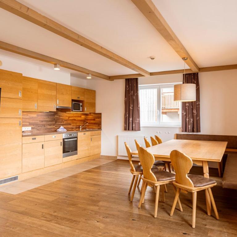 Almresort Gartnerkofel Nassfeld - Chalet with four bedroom (up to 12 persons) - 9