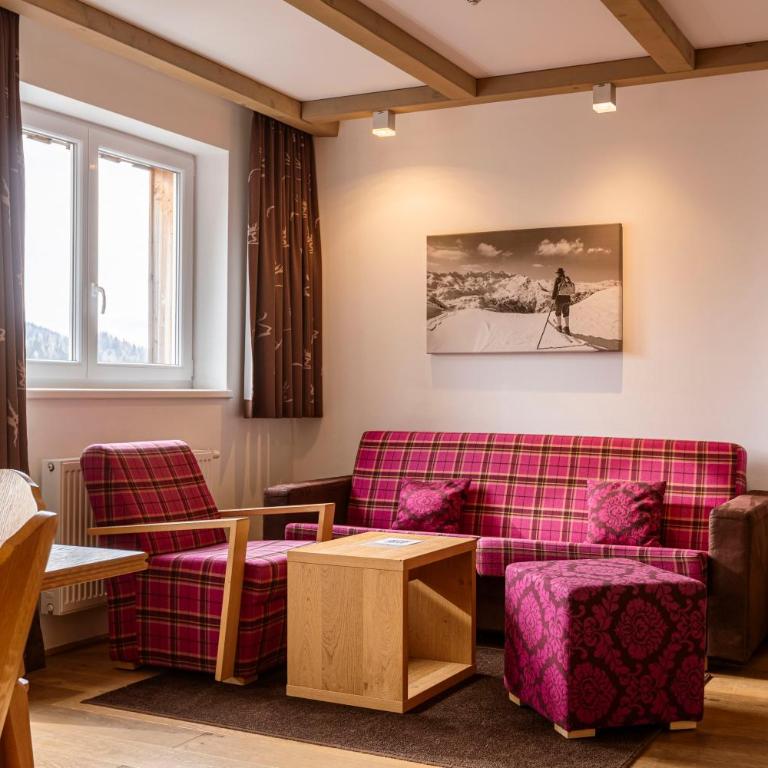 Almresort Gartnerkofel Nassfeld - Superior Chalet with two bedrooms and sauna (up to 6 persons) - 3