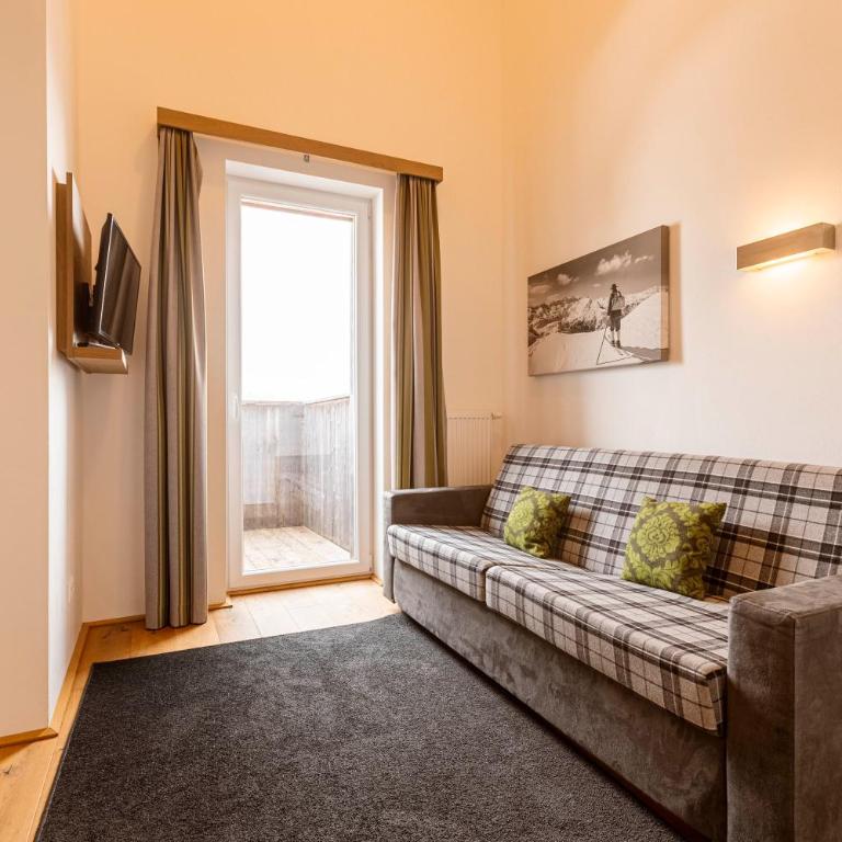 Almresort Gartnerkofel Nassfeld - Superior Chalet with four bedrooms with sauna (up to 12 persons) - 5