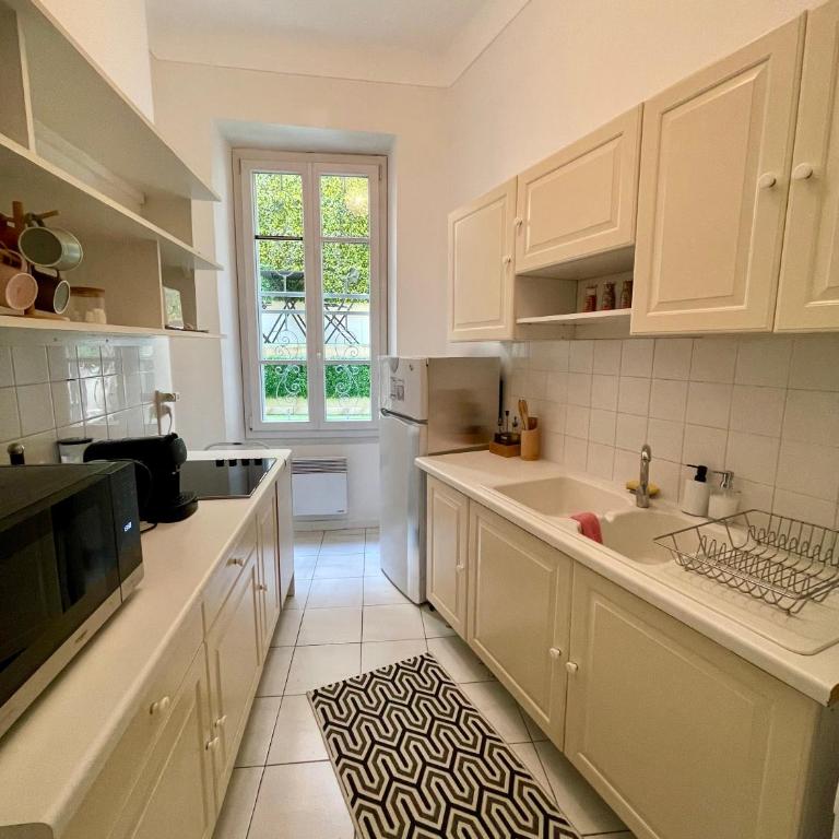 Frontière Monaco, 2 pièces, centre Beausoleil - Appartement 1 Chambre - 11