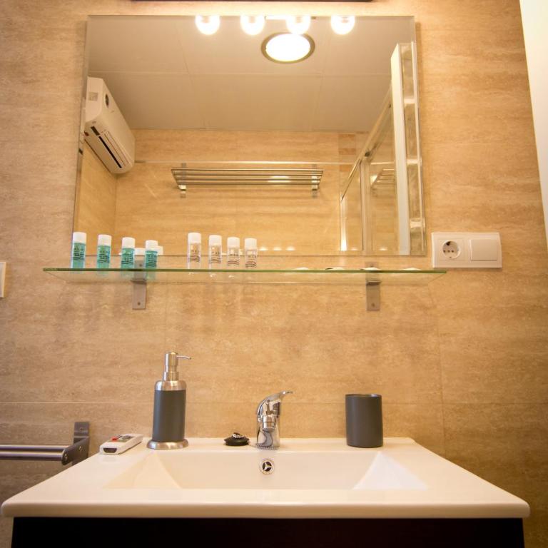 Holidays2Malaga Comfort Center - Apartamento de 1 dormitorio - 12