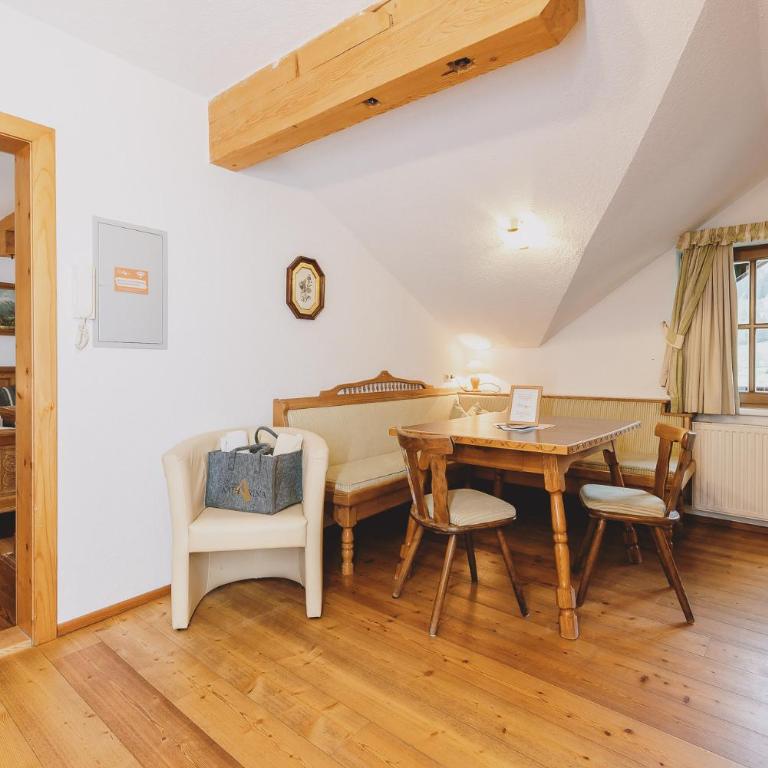 Haus Katharina - Apartment mit Balkon und kostenfreiem Zugang zum Spa Alpentherme - 6