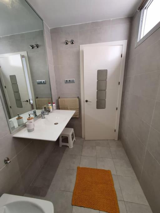 Modern apartment a few minutes to the center - TriP - One-Bedroom Apartment - 20