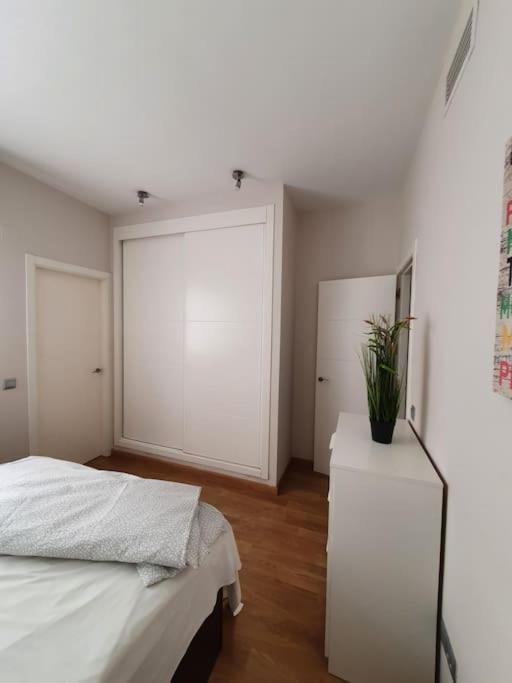 Modern apartment a few minutes to the center - TriP - One-Bedroom Apartment - 28