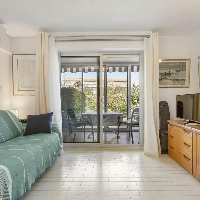 Santa Monica 2- 144E- Appart jardin- 4 pers - Apartment - 1