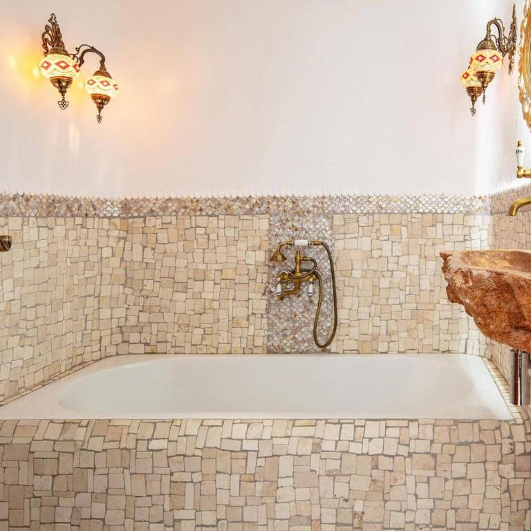Villa Goldensol by Villa Plus - Villa - 12