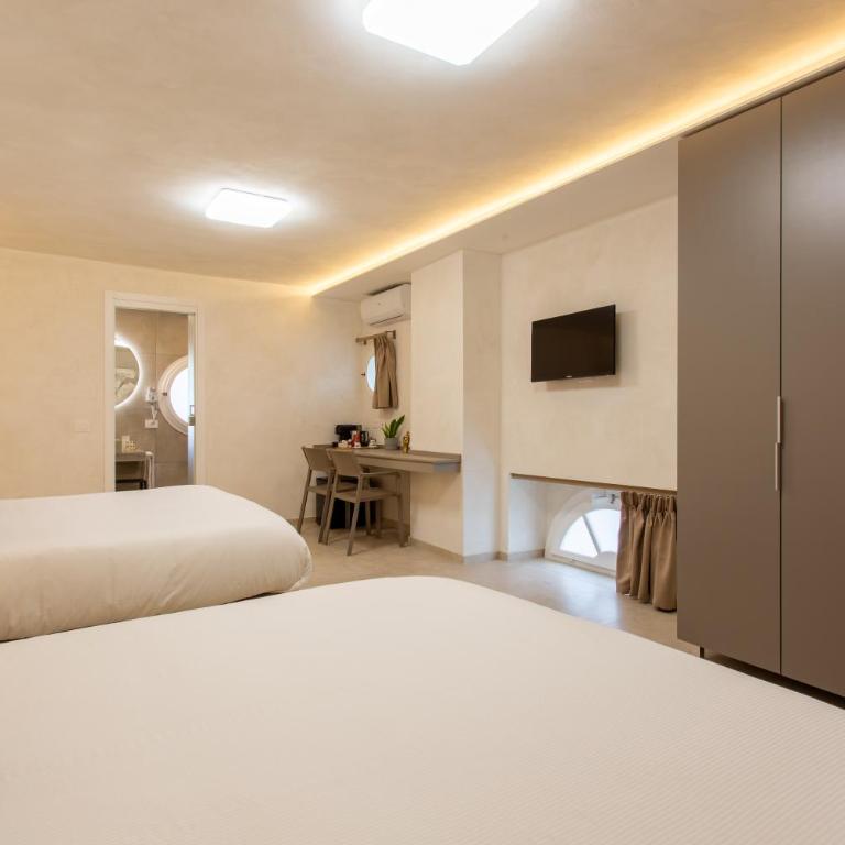 Villa Cipriano - Relais di Charm - Camera Tripla Deluxe - 19
