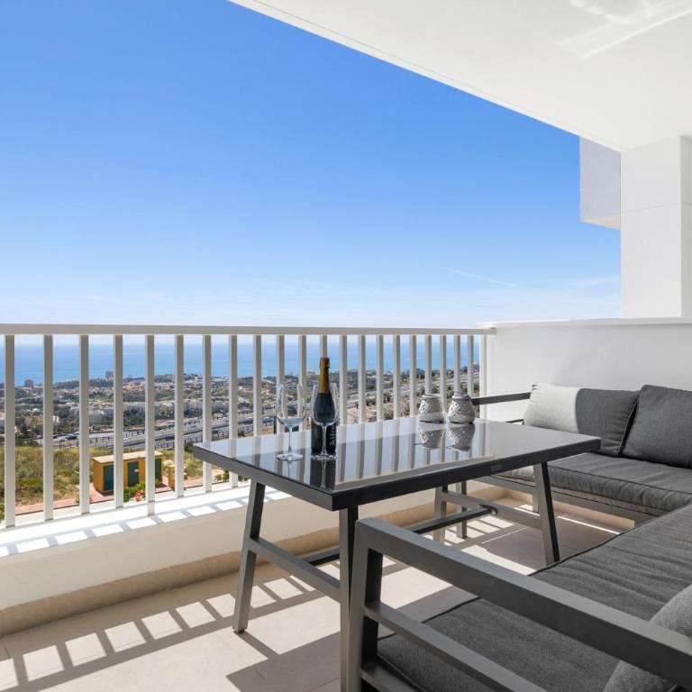 ViVi Homes - Santangelo Pool, Terrace & Sea View - Apartment with Sea View - 4