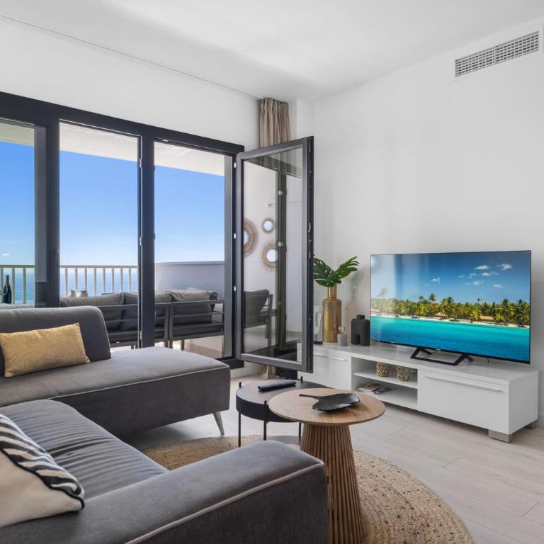 ViVi Homes - Santangelo Pool, Terrace & Sea View - Apartment with Sea View - 2