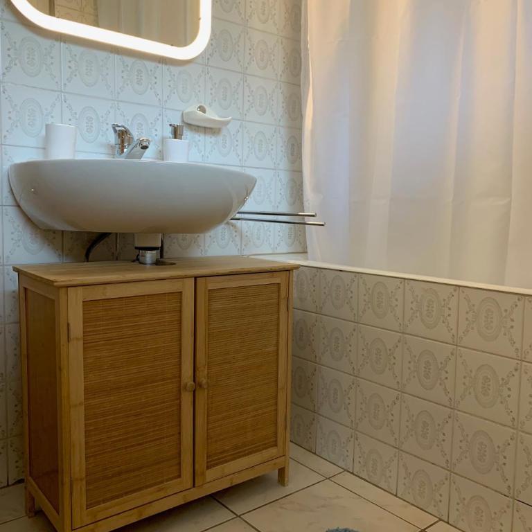 Le Tortin - studio centré et calme - 2 personnes - Apartamento de 1 dormitorio - 2