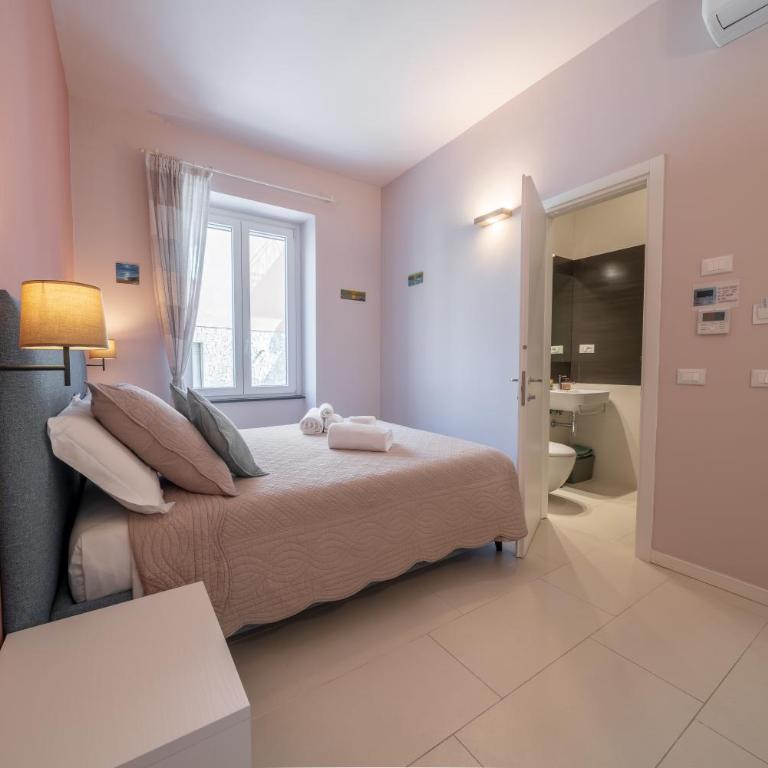 B&B Lerici Al Mare - Camera Matrimoniale con Bagno Privato - 2