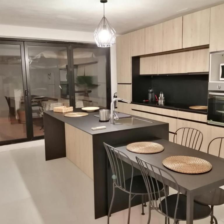 ALOJAMIENTO EN CULLERa - Two-Bedroom Townhouse - 4