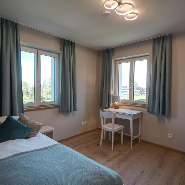 Stilvolles Ferienhaus Südsteiermark ruhige Lage top Aussicht & E-Ladestation - Haus mit 3 Schlafzimmern - 22