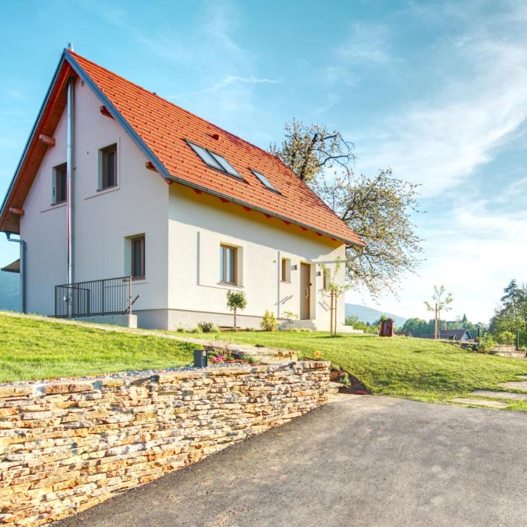 Stilvolles Ferienhaus Südsteiermark ruhige Lage top Aussicht & E-Ladestation - Haus mit 3 Schlafzimmern - 31