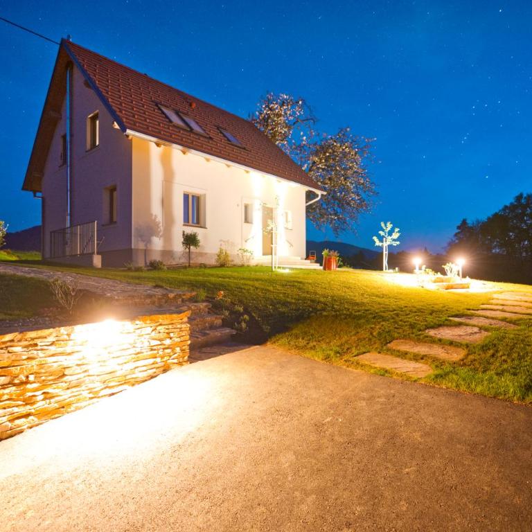 Stilvolles Ferienhaus Südsteiermark ruhige Lage top Aussicht & E-Ladestation - Haus mit 3 Schlafzimmern - 32
