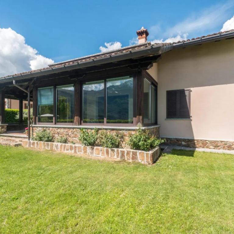 Villa Rita - Appartamento con 3 Camere da Letto e Vista Lago - 15