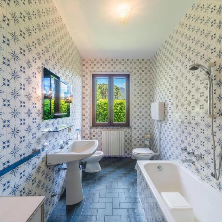 Villa Rita - Appartamento con 3 Camere da Letto e Vista Lago - 17