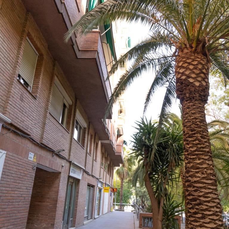 Precioso Atico Vistas Montjuic - Three-Bedroom Apartment - 35